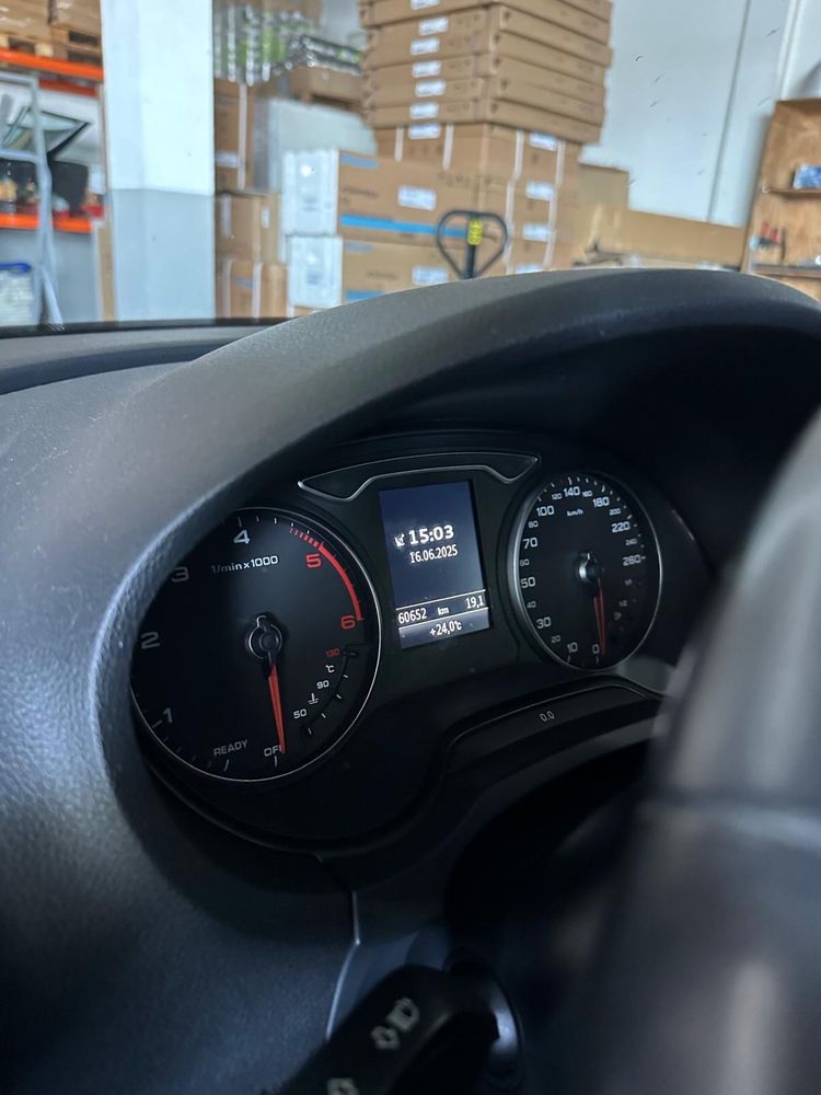 Audi A3 1.6 TDI cabrio S line