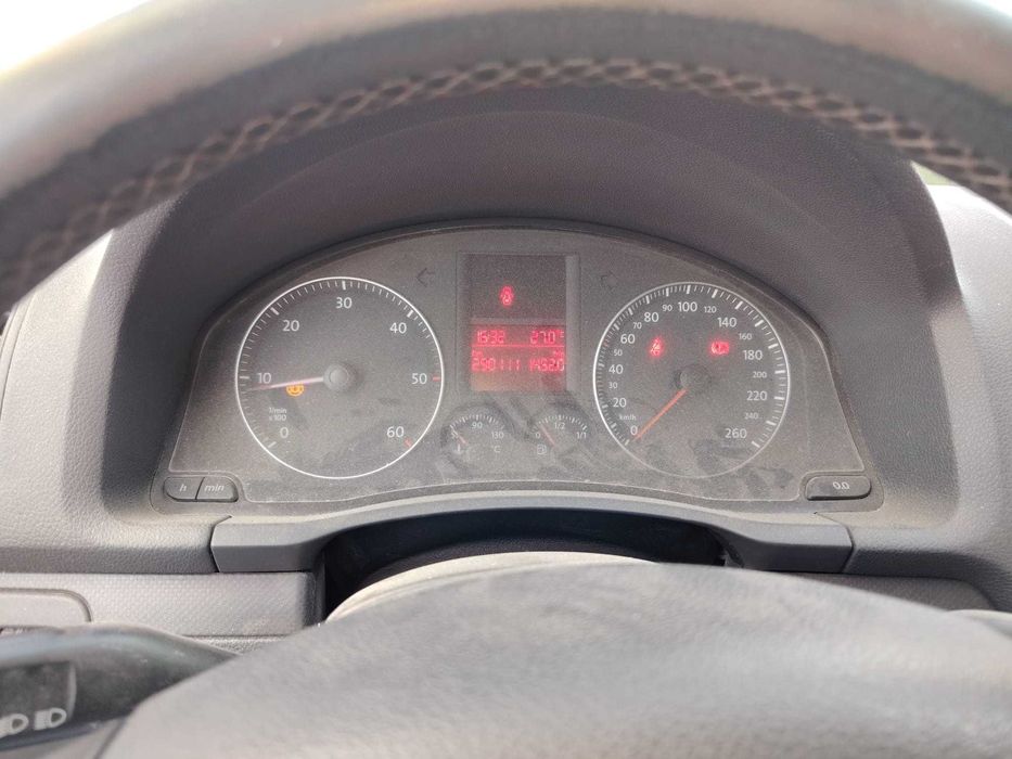 Volkswagen Golf 1.9 comercial