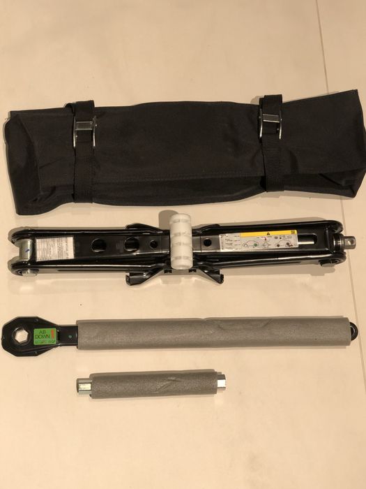 Домкрат в-во Іспанія