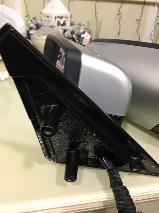 Електро зеркала на BMW E38