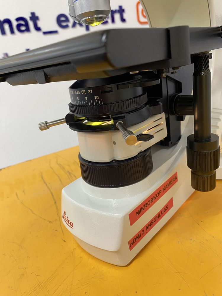 Мікроскоп лабораторний Leica DMLS
