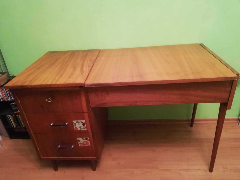 Sprzedam biurko z PRL