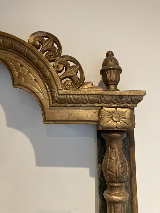 Moldura de oratório e sacrário, séc. XIX religioso
