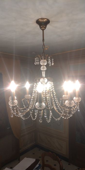 Kryształowy francuski żyrandol antyk