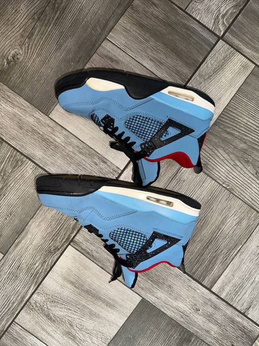 Кросівки Jordan 4 Retro Travis Scott