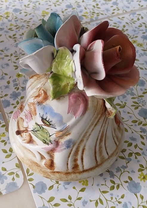 Peça versátil/Jarra trabalhada