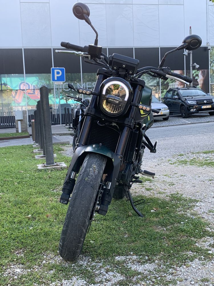 Moto Benelli Leoncino 250cc