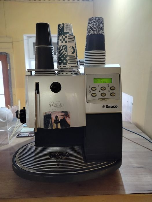 Продам кавамашину Saeco