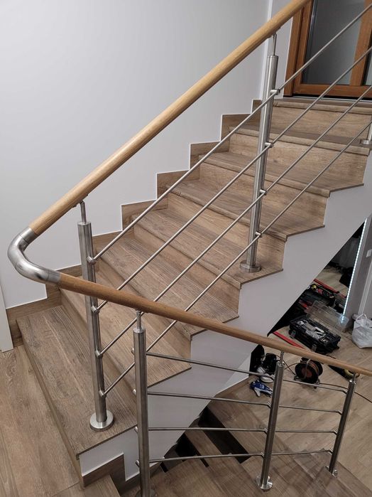 BALUSTRADA ze stali nierdzewnej Szybkie terminy Schody Balkony Tarasy