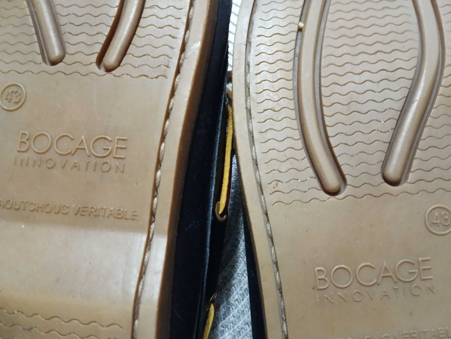 топсайдеры мокасины натур кожа BOCAGE 43р-43.5= 28см ФРАНЦИЯ