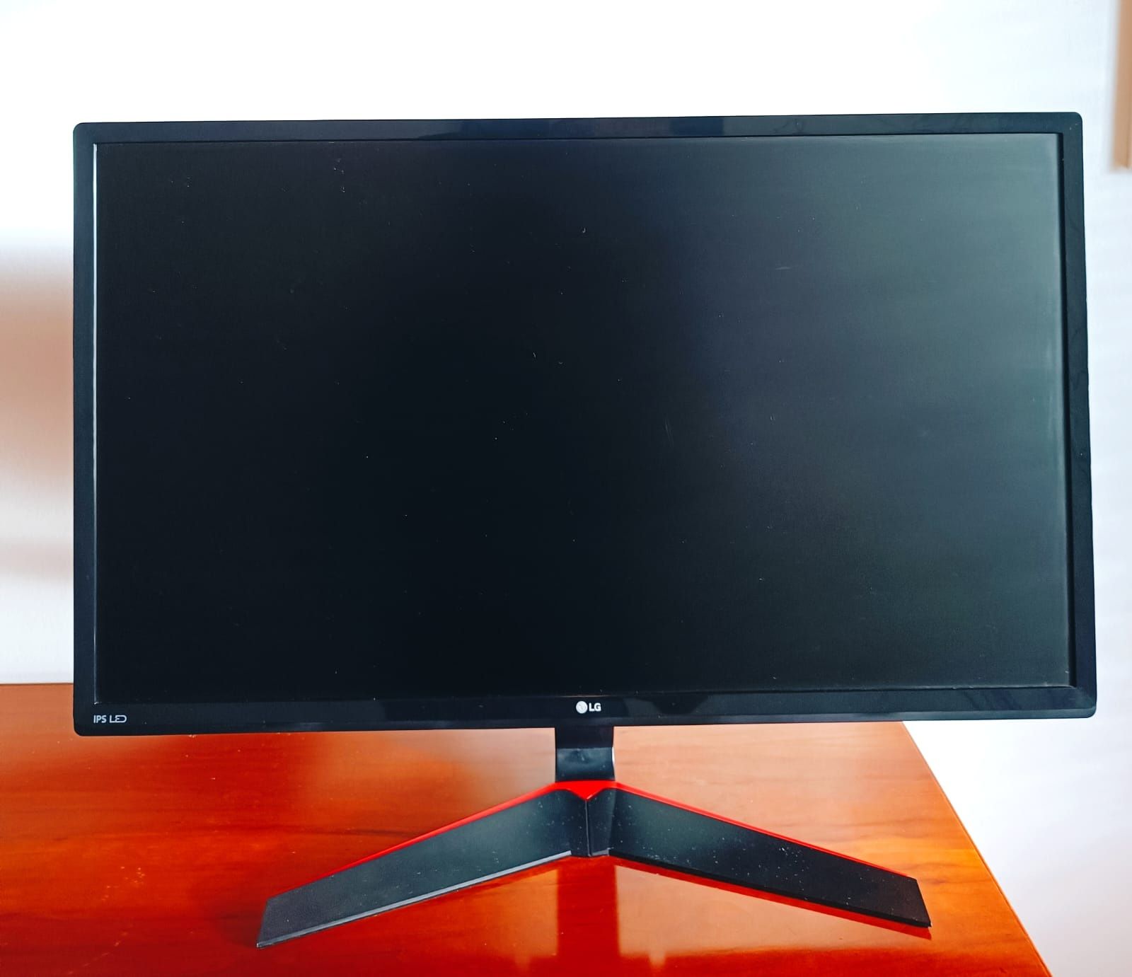 Monitor LG 27" IPS