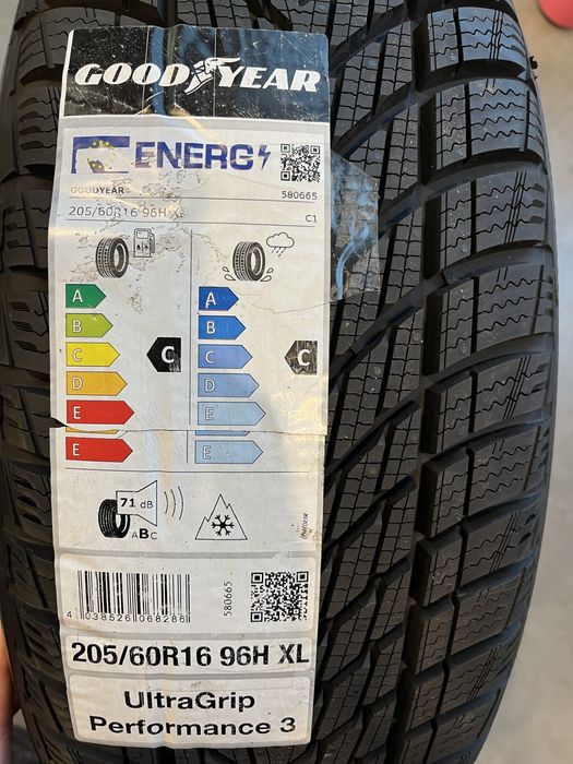 Koła Zimowe 16 Skoda Octavia 205/60R16 Nowe 5x112 Goodyear 2024 Felgi