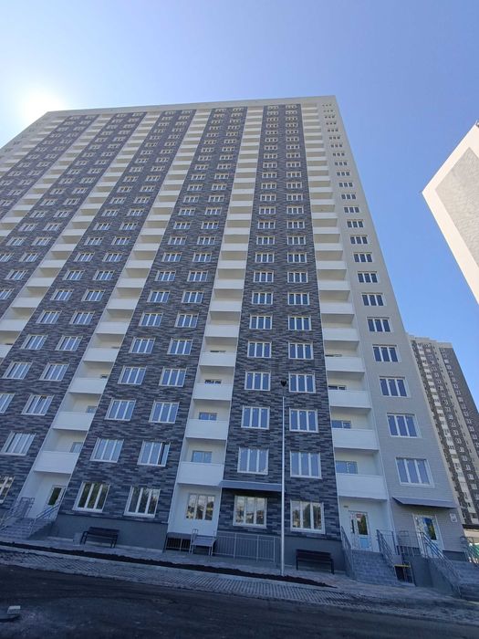 69 м2 — фасадне приміщення перша лінія Кульженків Коноплянська Оболонь