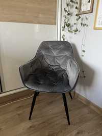 Krzesło tapicerowane pikowane szare