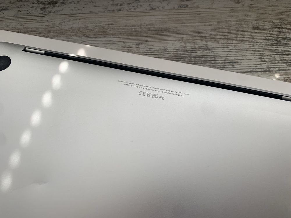 Macbook Pro 13 M1 2021, макбук про 13 м1 с нюансом