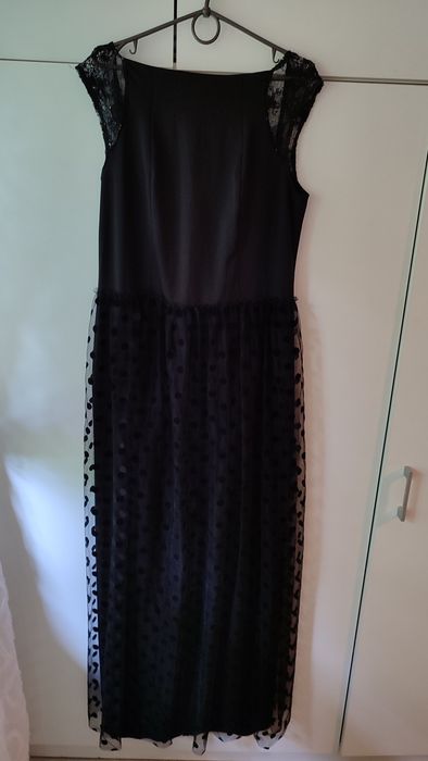 Платье в пол с открытой спиной