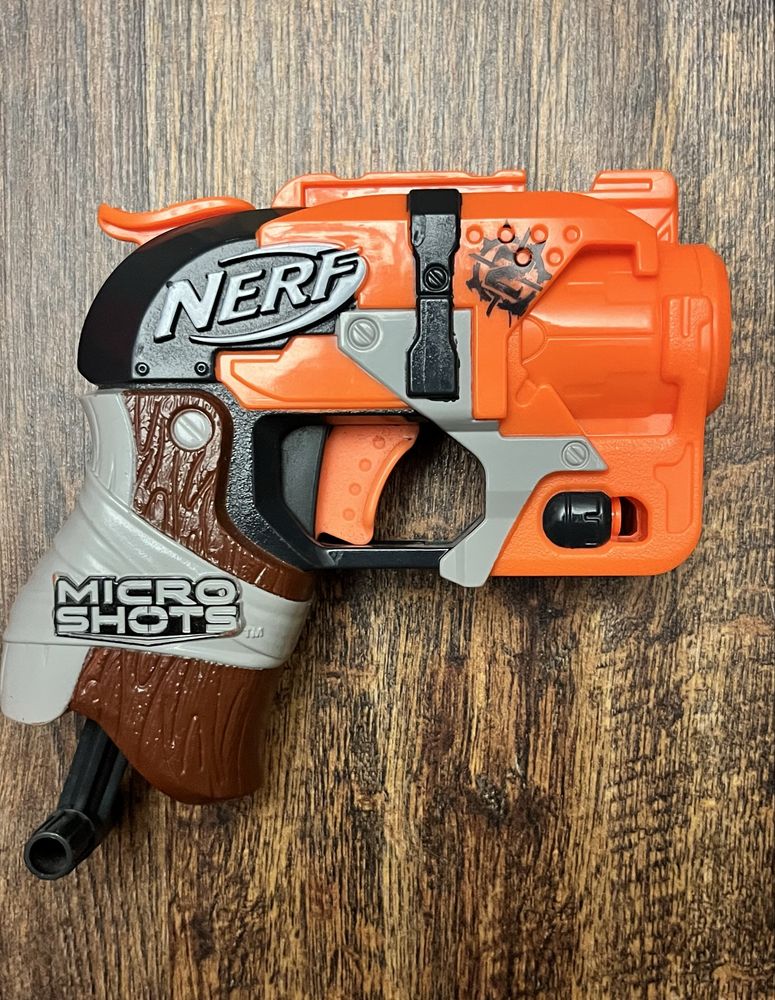 Оригінальні бластери NERF