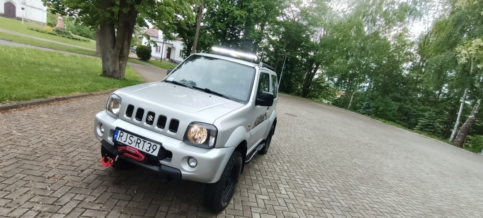 Suzuki Jimny 2006r. 1.3benzyna+LPG,klima,napędy,wyciągarka,led