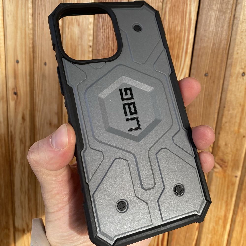 Чохол UAG iPhone case протиударний MagSafe