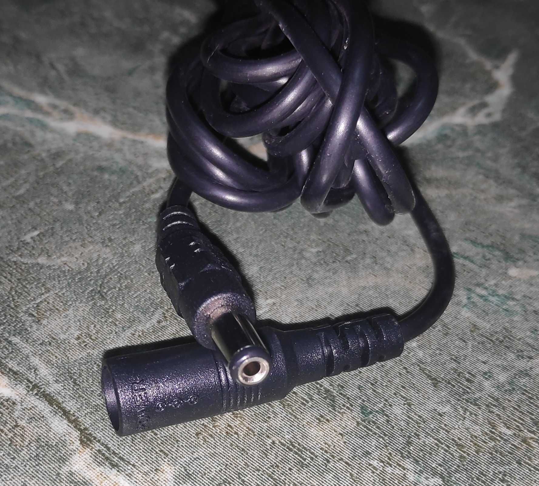 5-метровый кабель, шнур, провод питания приборов. DC. Диаметр 5 мм.