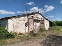 Виробничо-складське приміщення 1000кв.м. + 50сот у власності