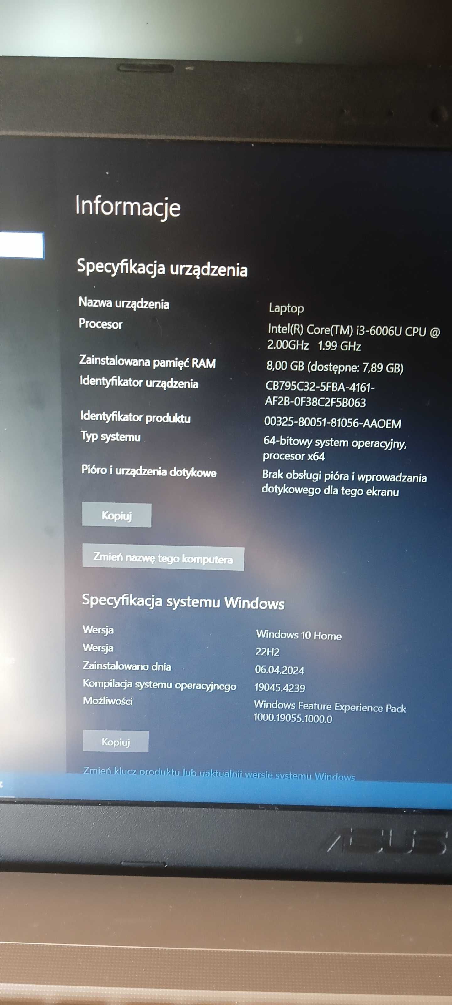 Laptop Asus R540