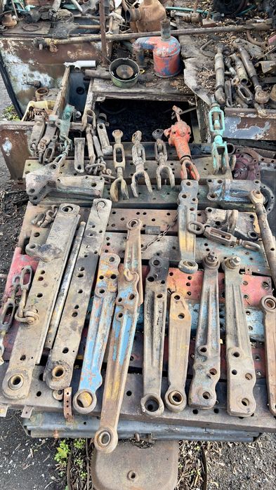 Продам Деталі Навіски Взборі Або По Деталях до Трактор Мтз 80-82 Юмз 6