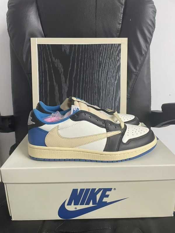 TravisScott\Jordan1*Retro*DamskieNikeAIrniebieski UnisexTrampki.44