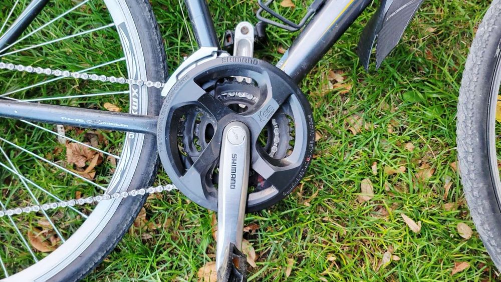 Rower crossowy z osprzętem Shimano – gotowy do jazdy!