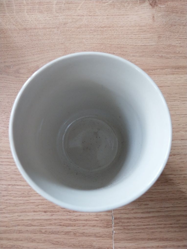 Biały kubek syg Mirostowice wz zośka