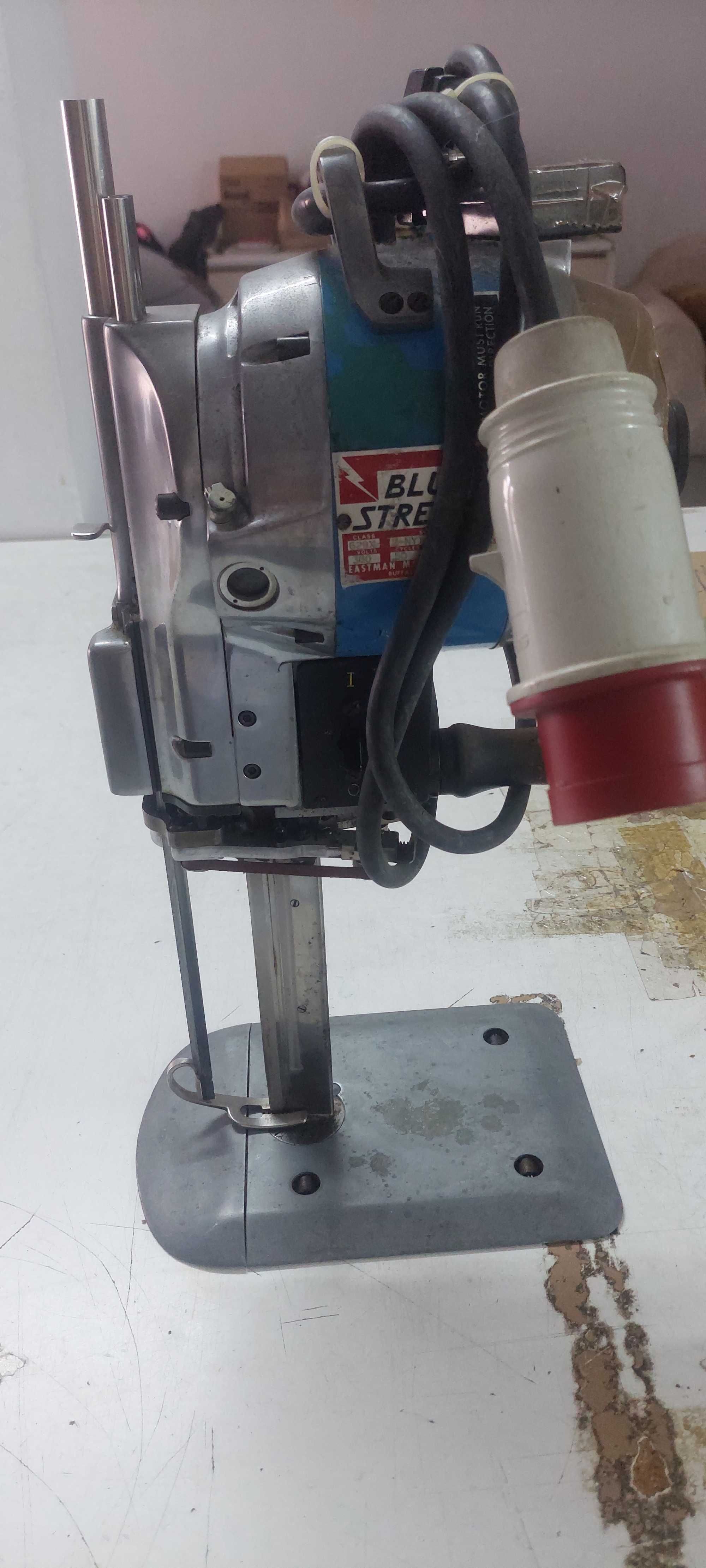 Maquina de corte tecidos profissional