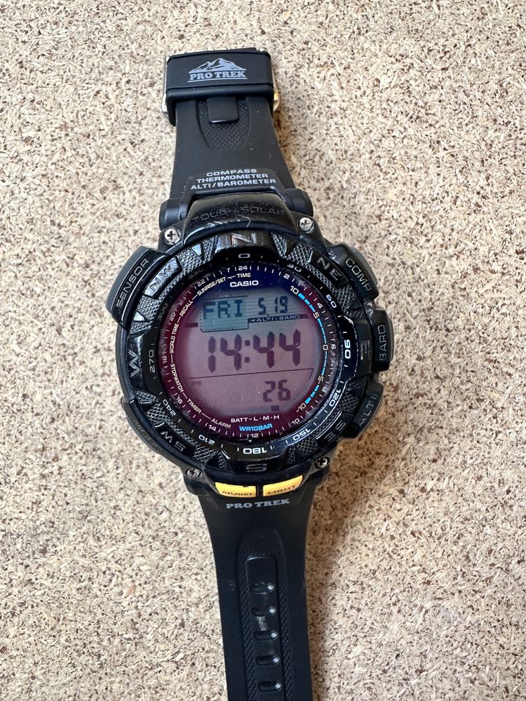 Casio pathfinder prg-240