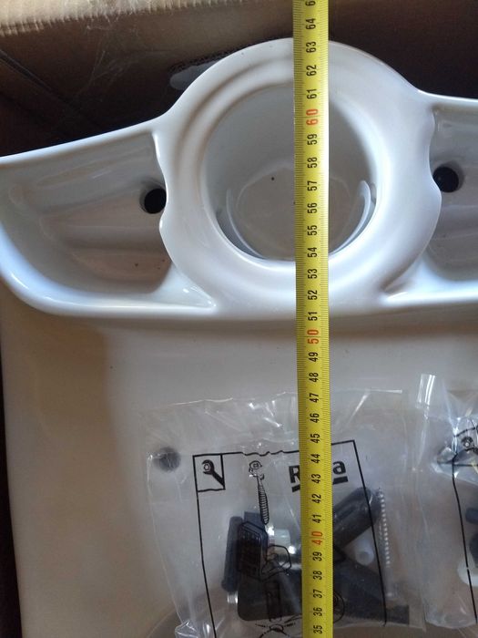 Muszla klozetowa wolnostojąca Roca nowa