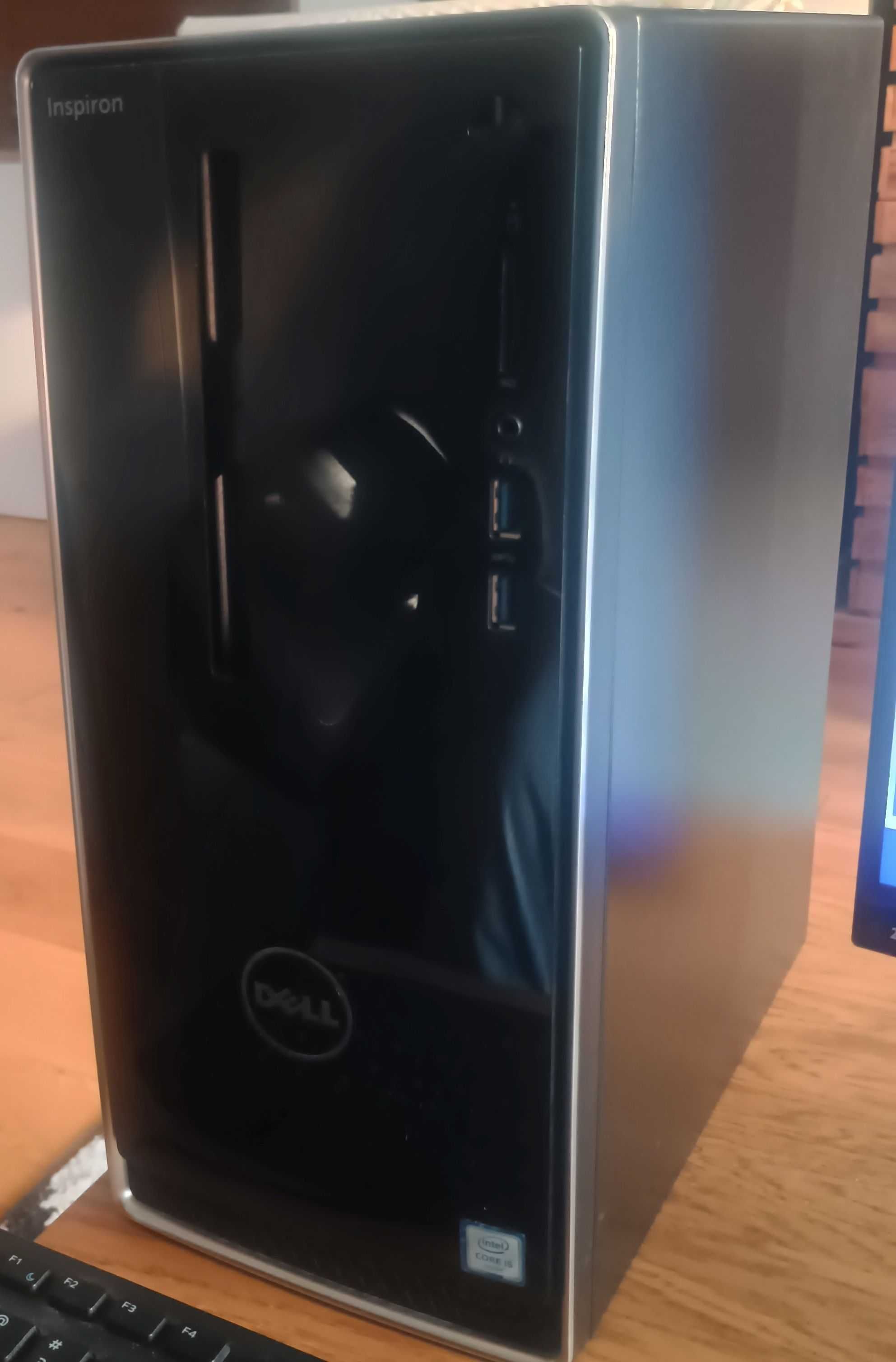 komputer DELL Inspiron 3650, I5, GTX 1650, 16 GB RAM, SSD+HDD, WiFi