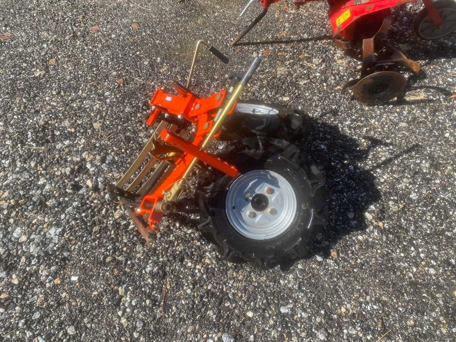 Motocultivador com Fresa e Abre Regos (RL 50 KR)