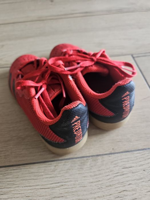 Halówki buty adidas 31 predator