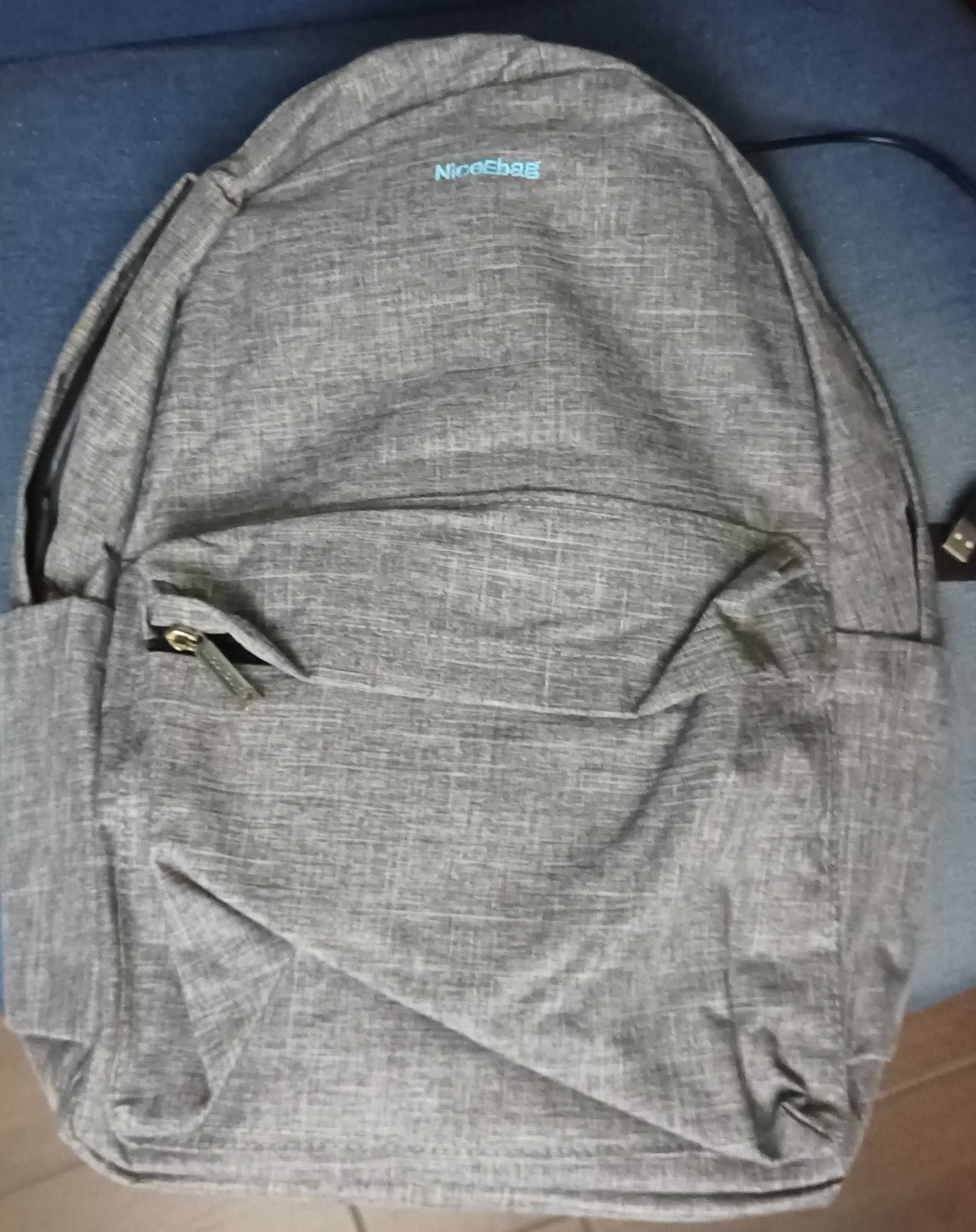 MOCHILA NiceEbag Cinzenta Com Extenção Usb