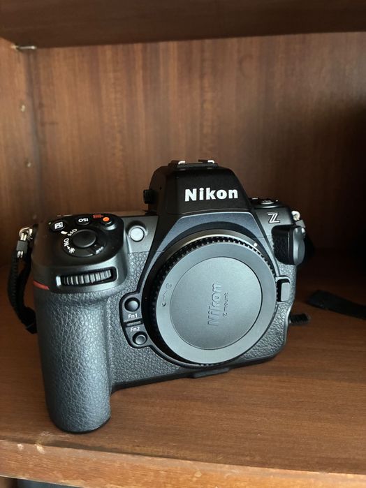 Nikon Z8 (como nova)