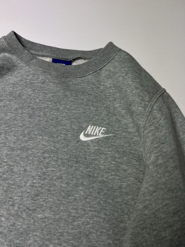 Світло-сірий світшот Nike
