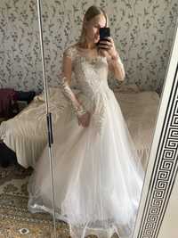 Весільна сукня, Свадебное платье, фата, взуття весільне, обувь