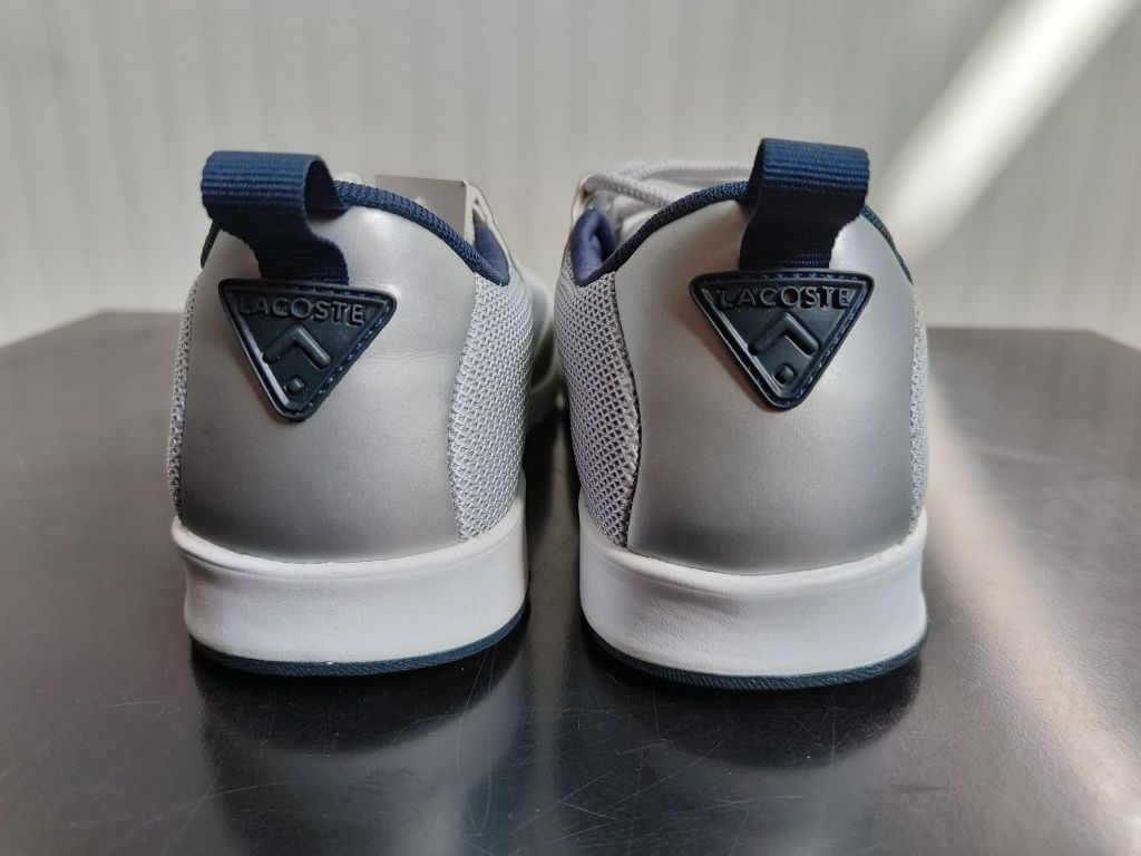 Damskie buty sportowe LACOSTE Light rozmiar 36 L.Ight R 217