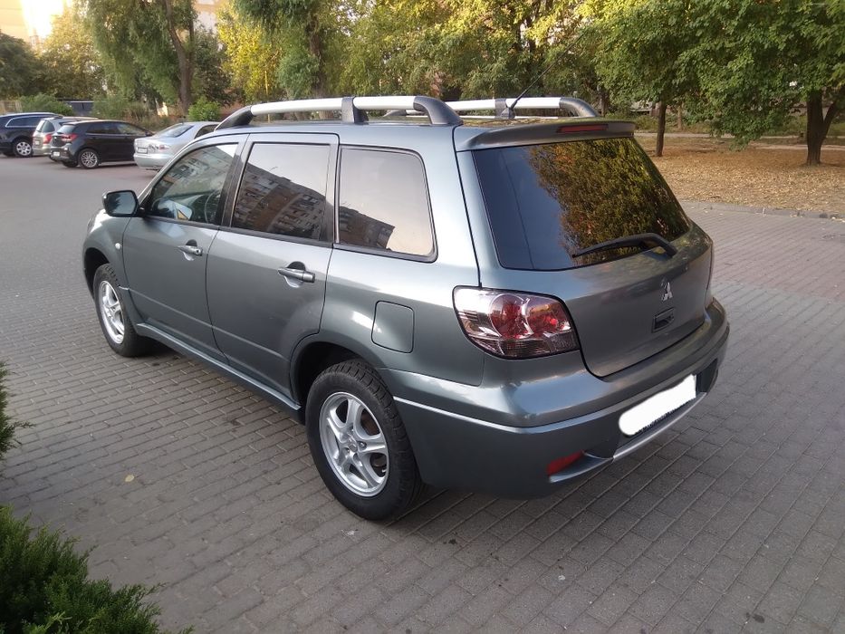 Продам Mitsubishi Outlander 1
