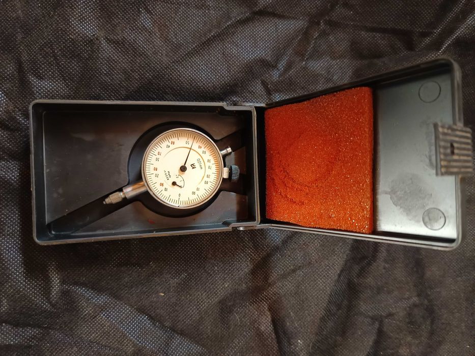 Czujnik zegarowy ИЧ 0-10 mm 0,01 mm – Made in USSR, w pudełku