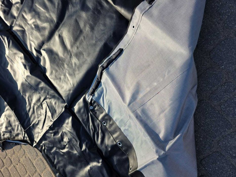 Plandeka UAZ 469 NOWA czarna z szybą