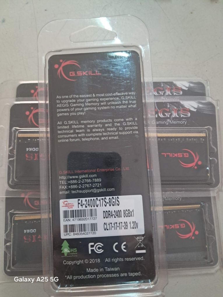 Memórias DDR4-2400 8Gb×1 NOVAS
