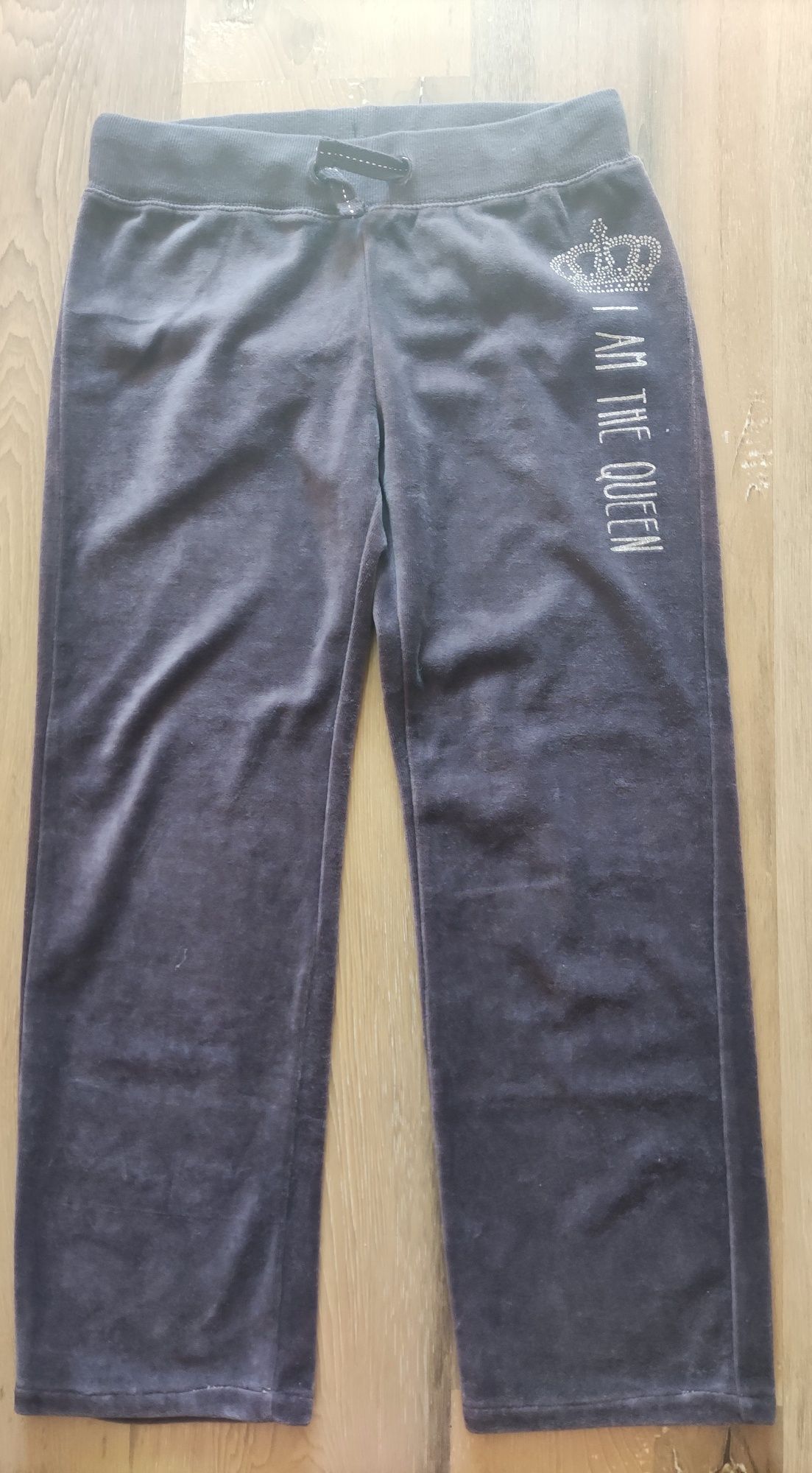 Spodnie dresowe roz. 140