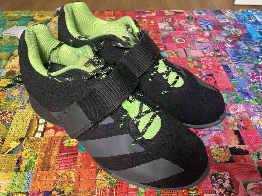 Adipower weighlifting
