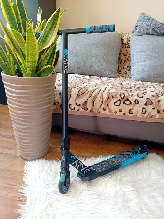 Hulajnoga wyczynwa firmy Carve