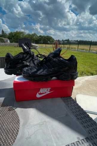 Buty meskie Mokasyny Nike_Air_Max_TN_Plus_Black R.39