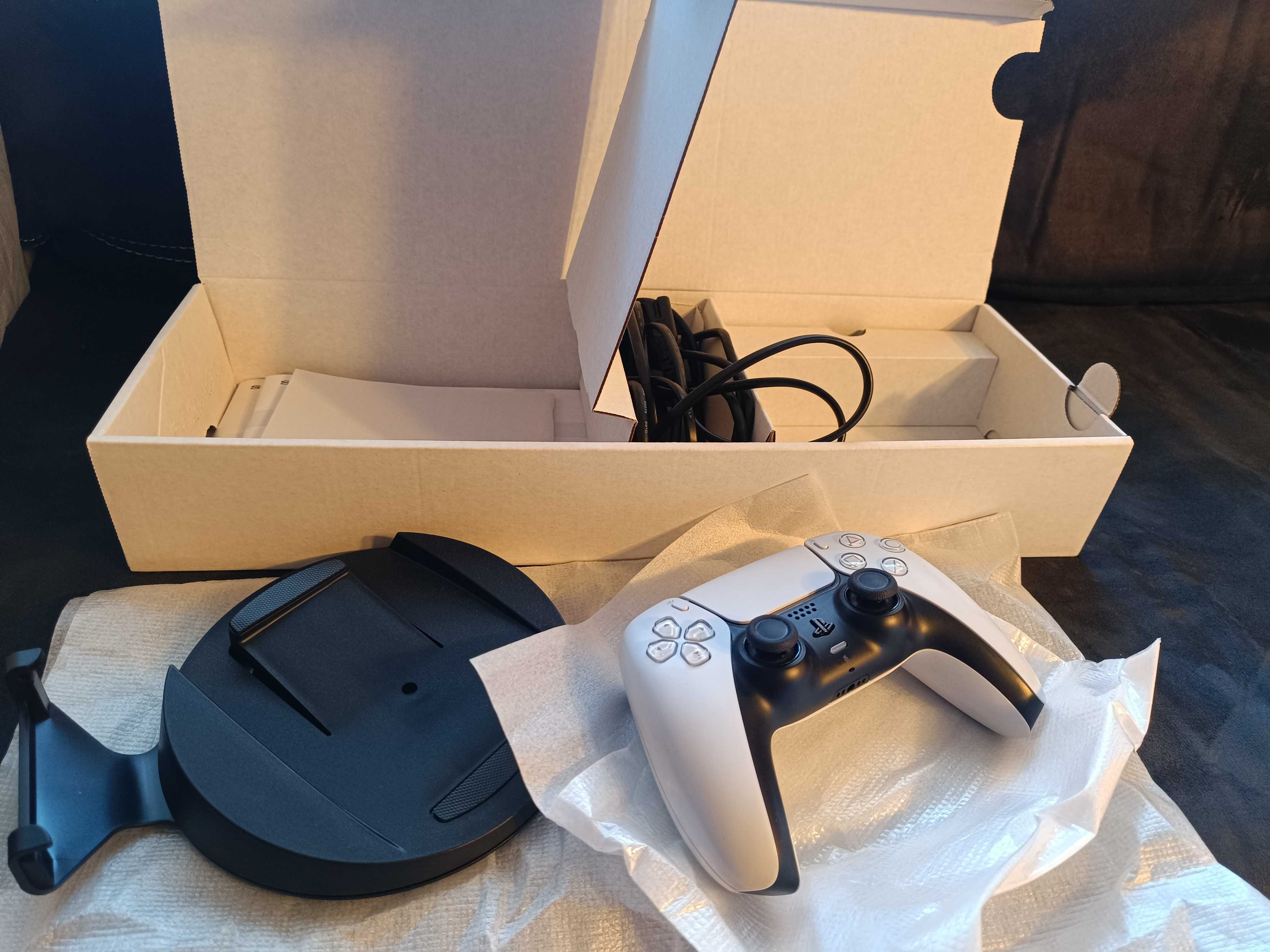 PS5, PlayStation 5 z napędem – model CFI-1216A Stan Idealny